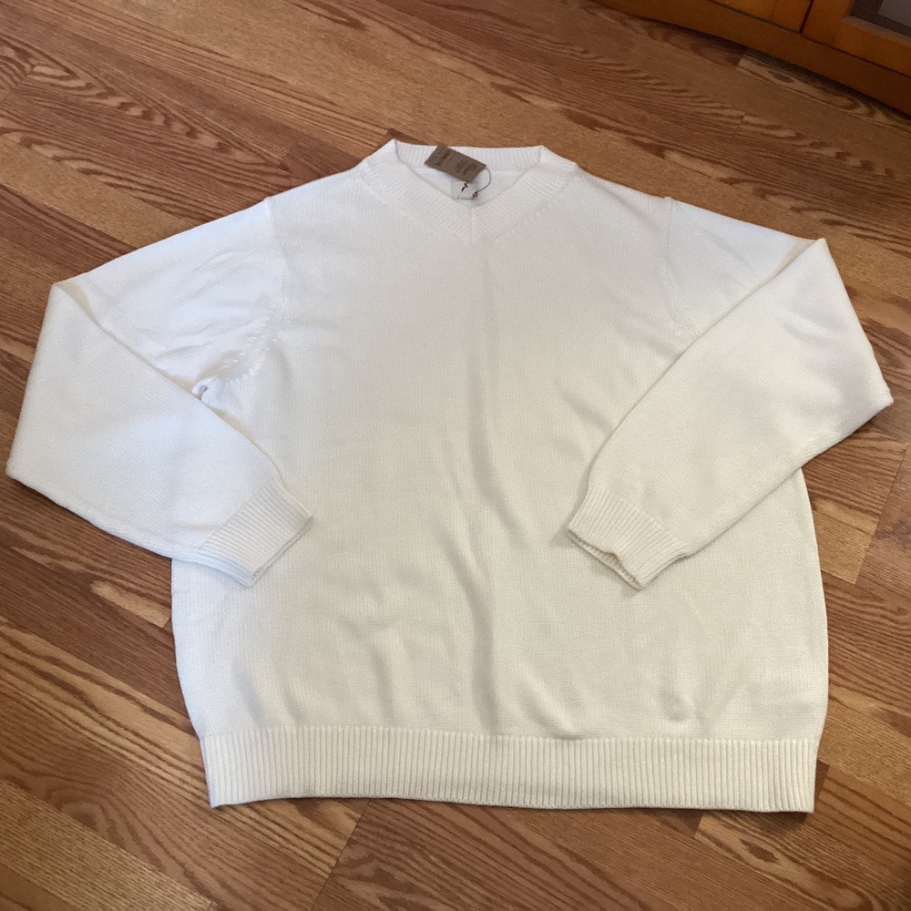 Men's Amazon Ivory V~Neck Pullover Sweater  Size 3XL Tall